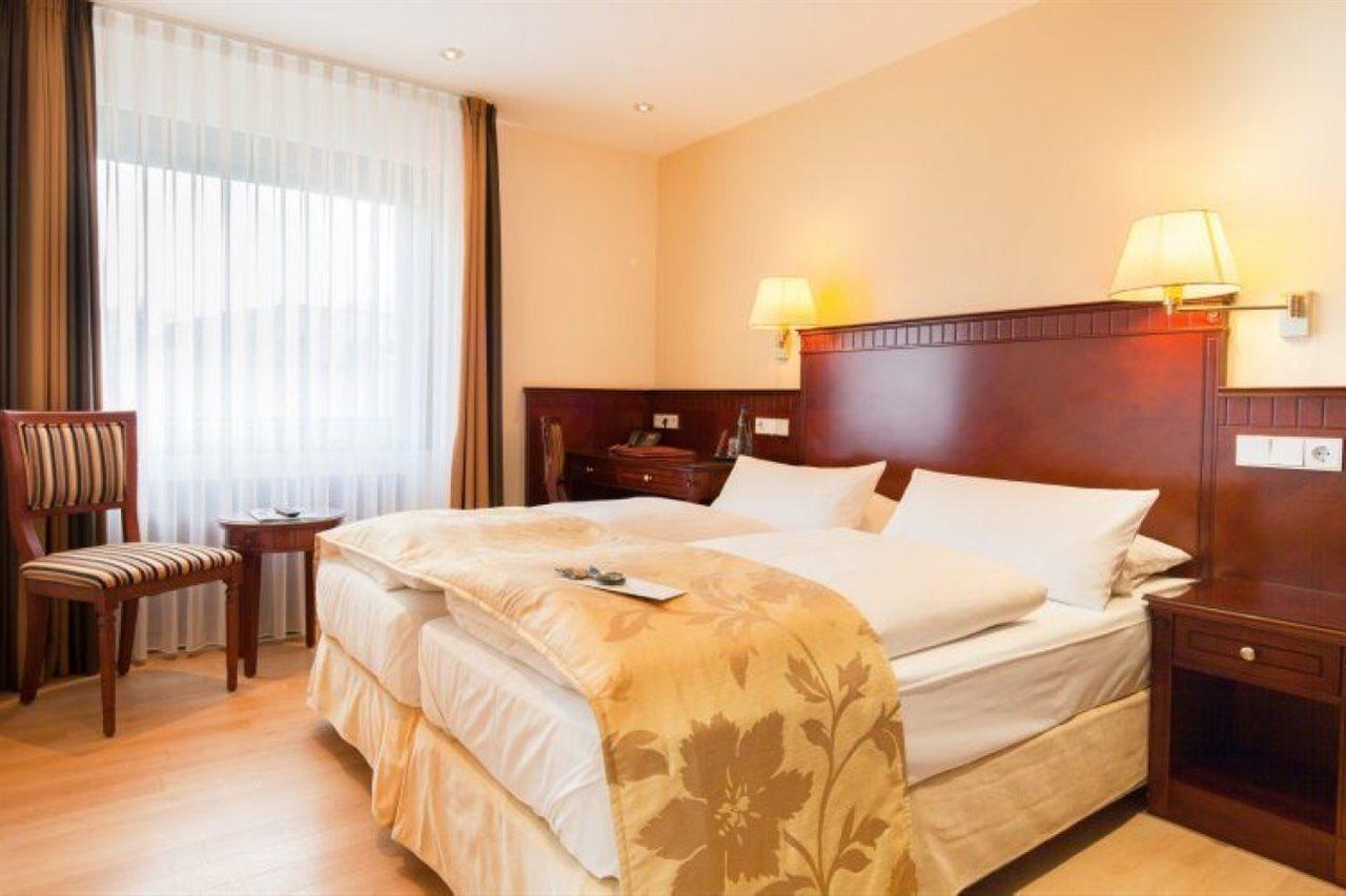 Marburger Hof Hotel Luaran gambar