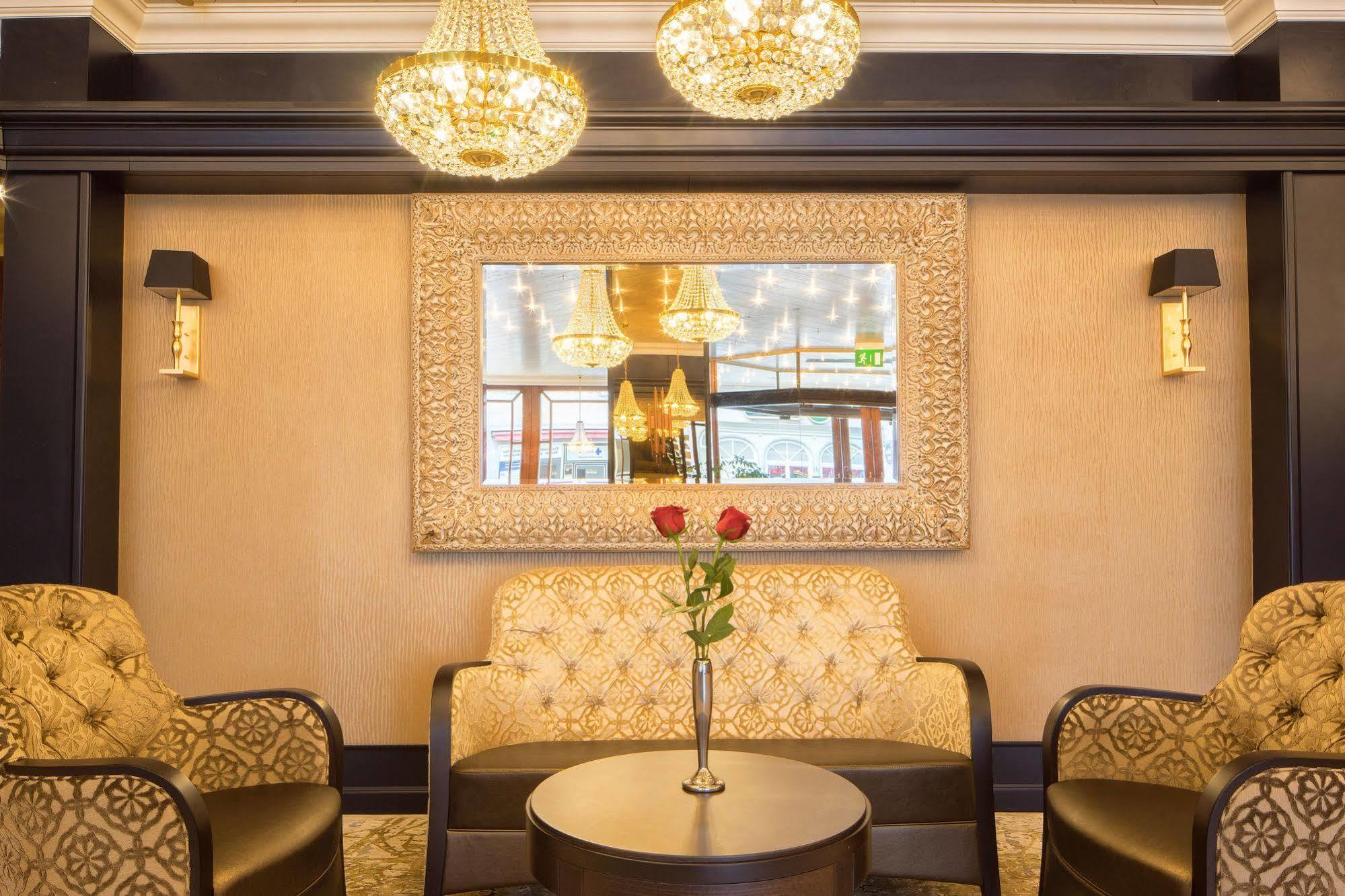Marburger Hof Hotel Luaran gambar