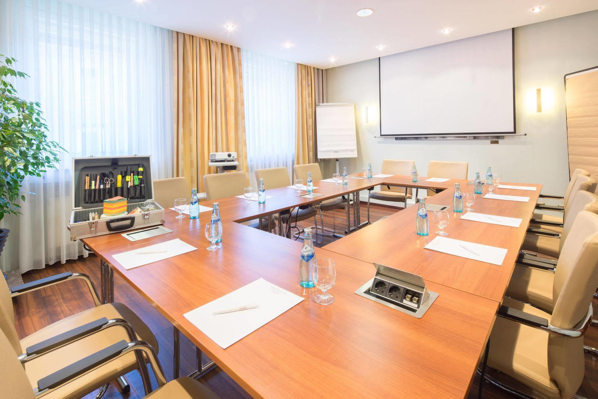 Marburger Hof Hotel Luaran gambar